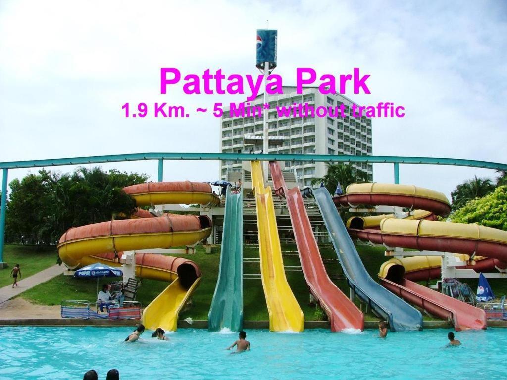 T5 Suites Pattaya Buitenkant foto