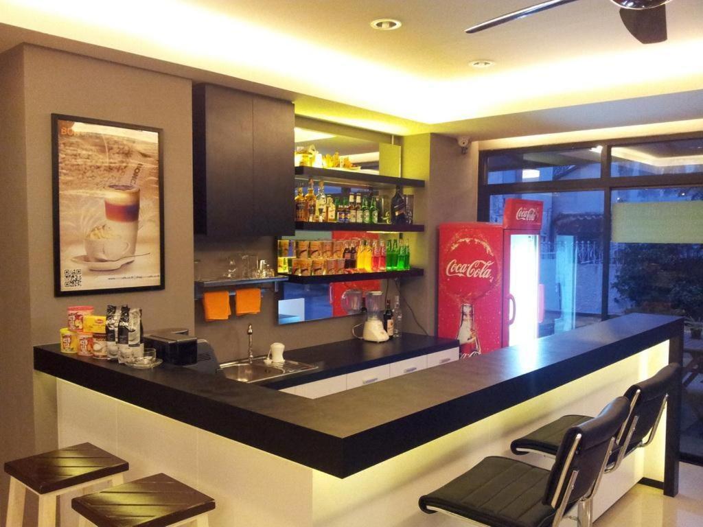 T5 Suites Pattaya Buitenkant foto